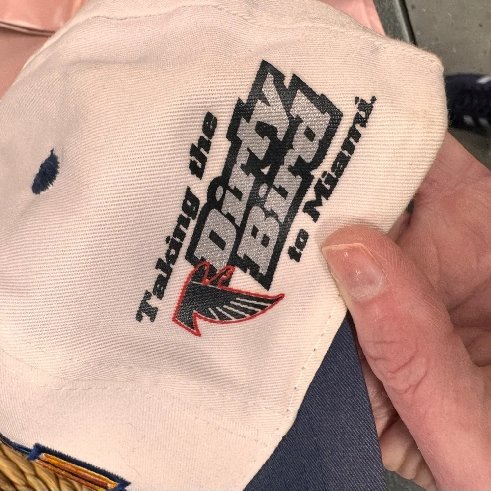 Vintage Super Bowl XXXIII Snapback – NEW WITH TAGS – 1999 Miami